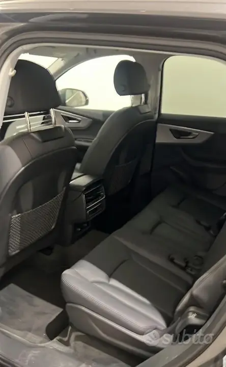 Audi Q7 2022 photo 5