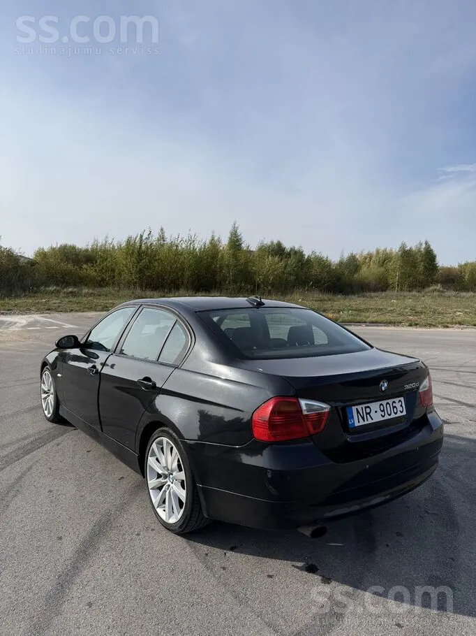 BMW 320D 2006 photo 3