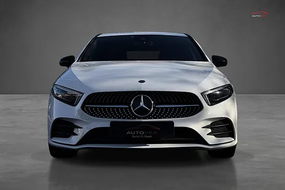 Mercedes-Benz A250 E 2020 photo 2