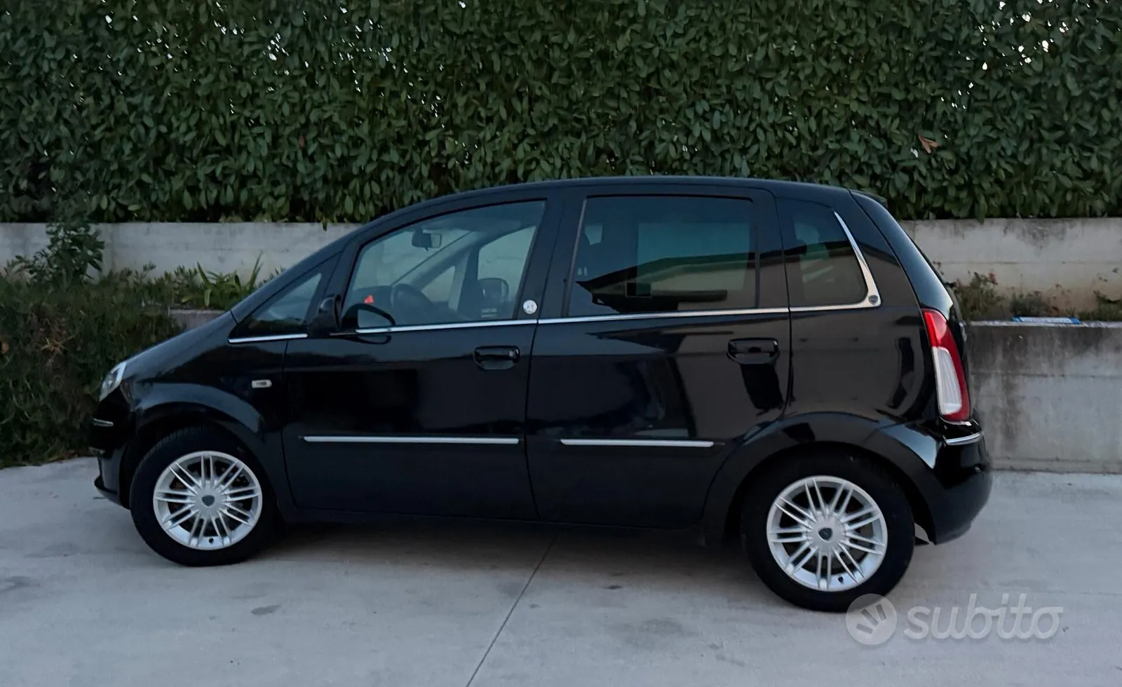 Lancia Musa 2012 photo 4