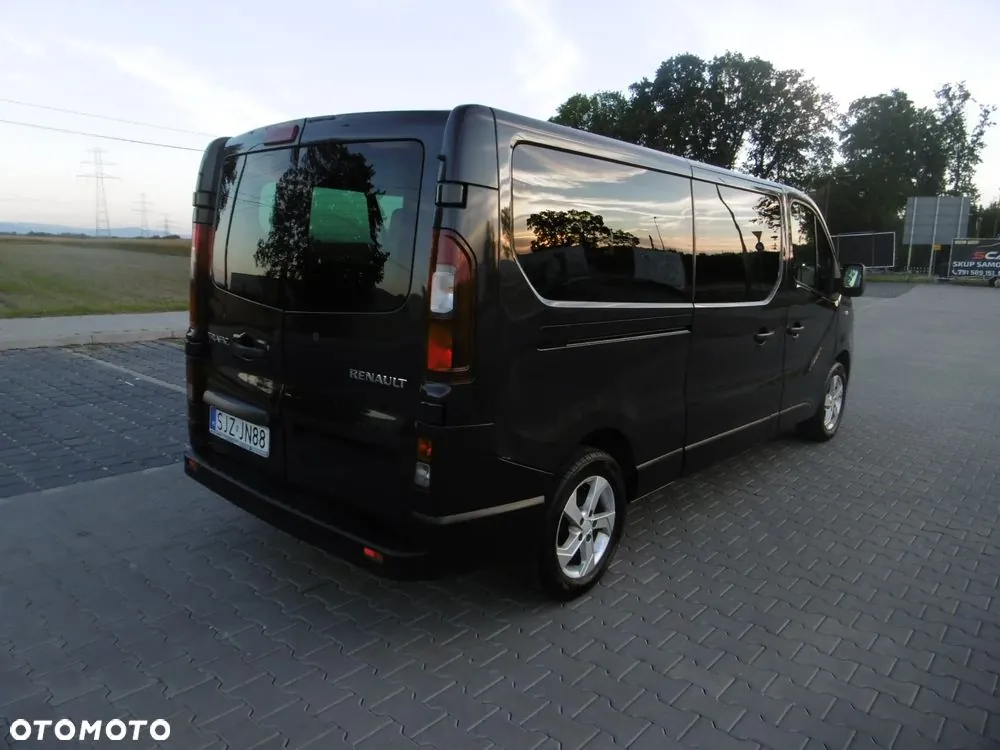 Renault Trafic 2017 photo 5
