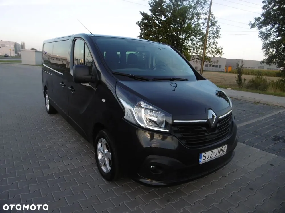 Renault Trafic 2017 photo 3