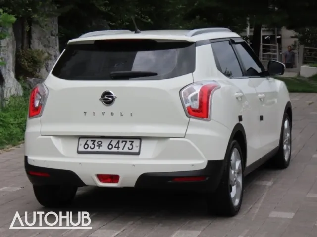 KG Mobility Tivoli 2015 photo 3