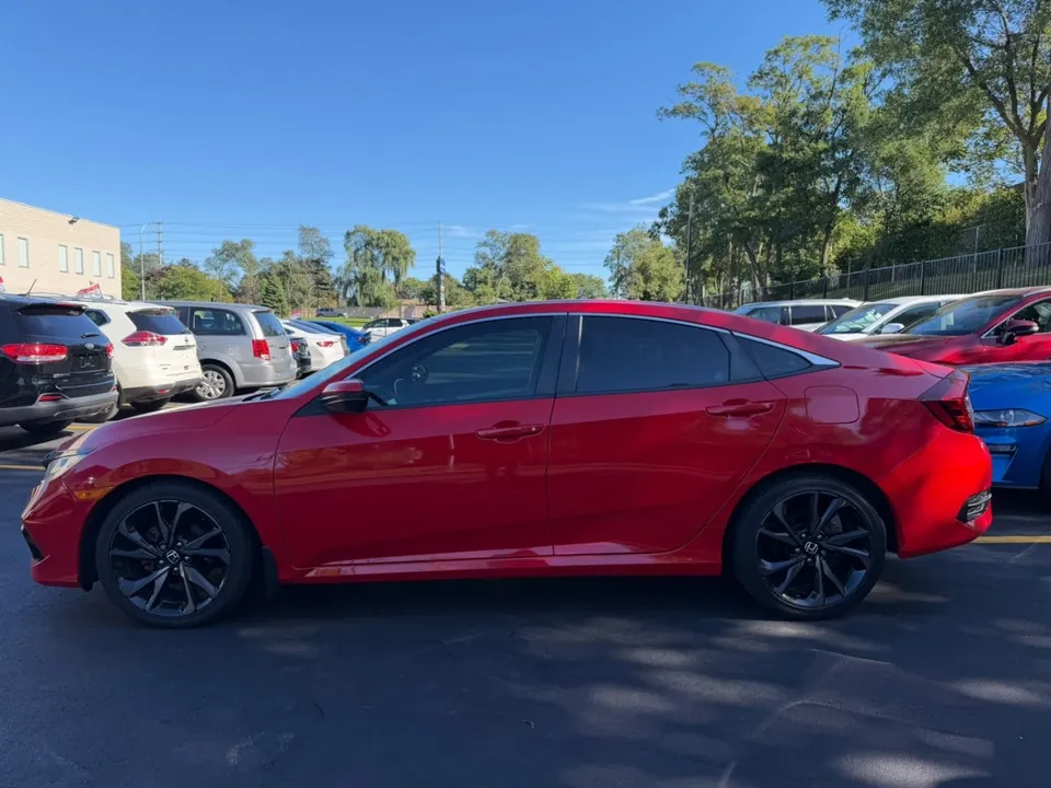 Honda Civic 2019 photo 4