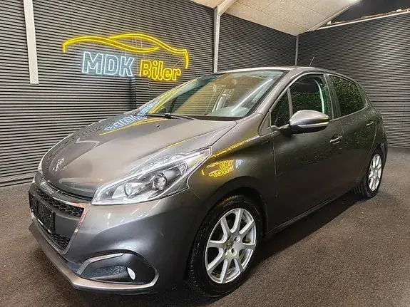 Peugeot 208 2018 photo 2