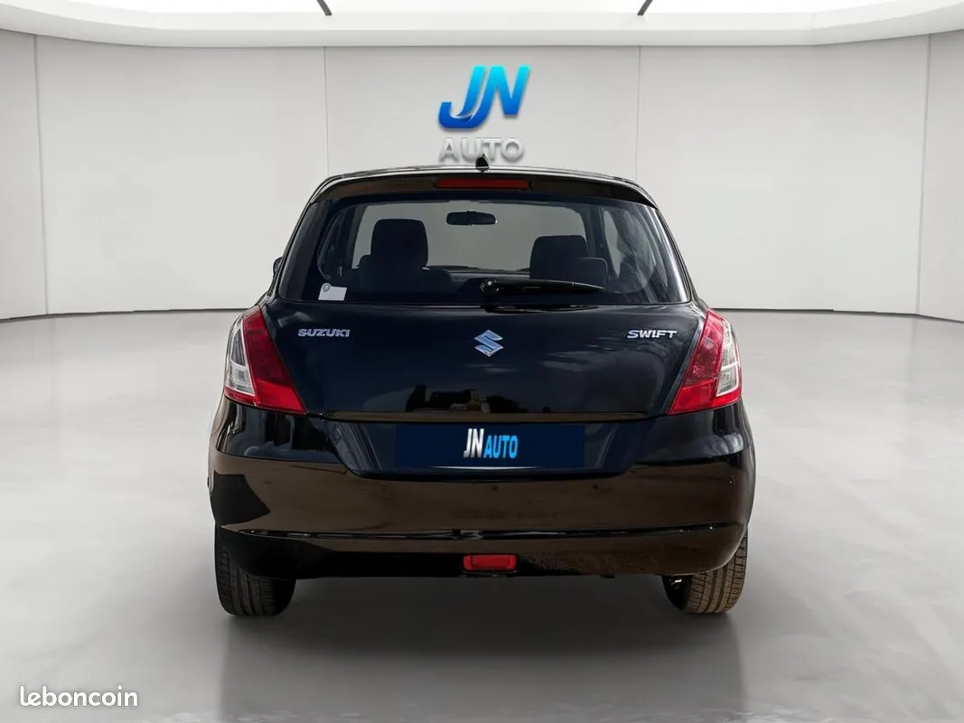 Suzuki Swift 2014 photo 4