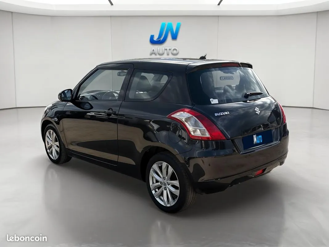 Suzuki Swift 2014 photo 3
