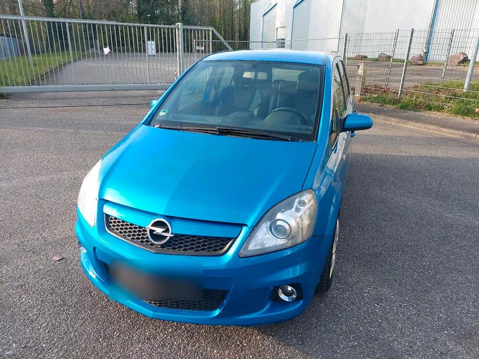 Opel Zafira