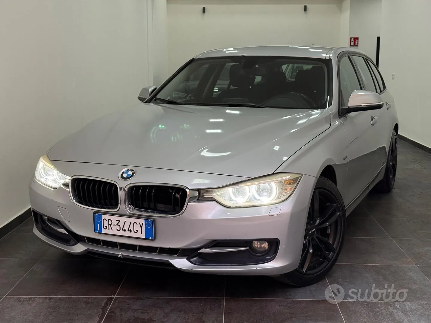 BMW 316D 2013 photo 3