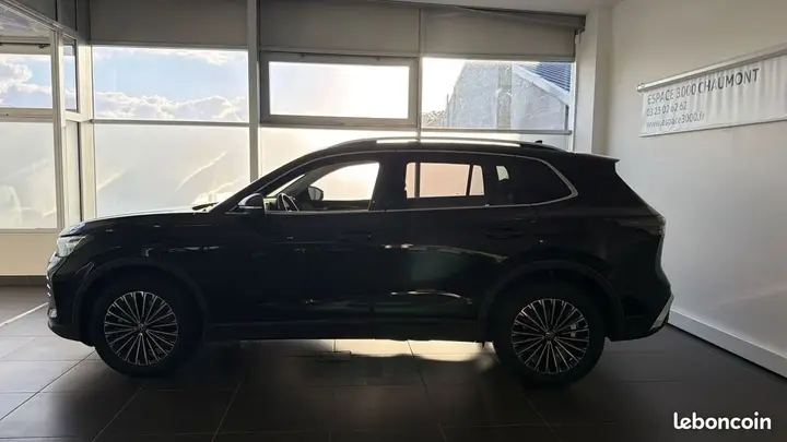 Volkswagen Tiguan 2026 photo 3