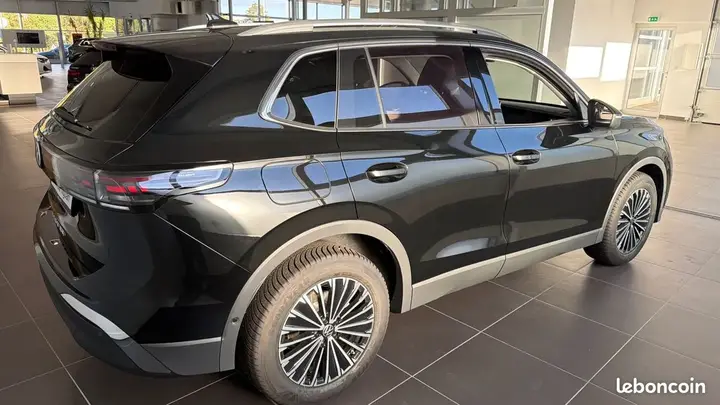 Volkswagen Tiguan 2026 photo 5