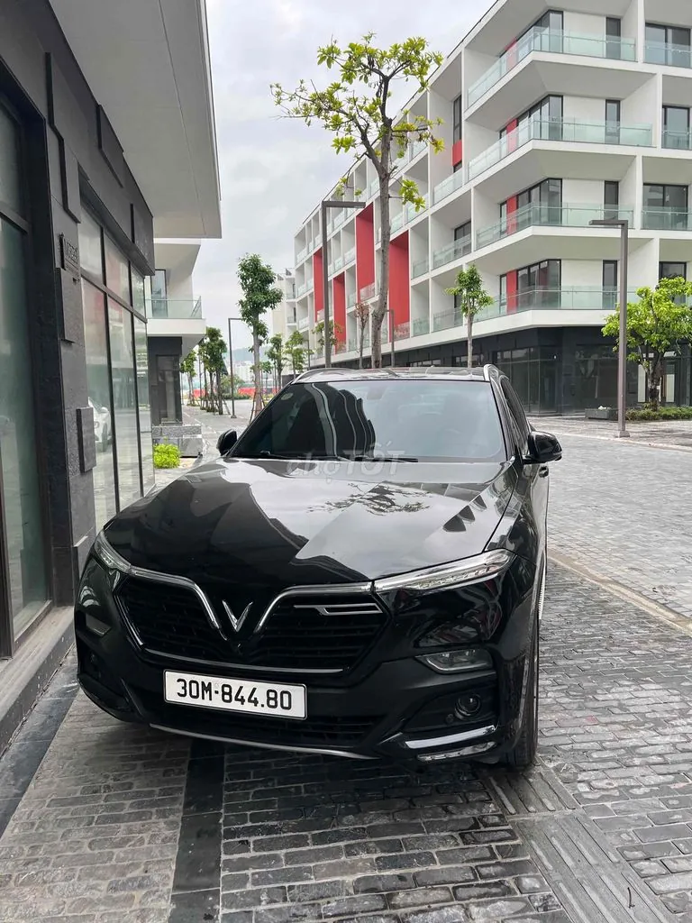 Vinfast Lux Sa2.0