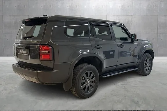 Toyota Land Cruiser 2025 photo 5