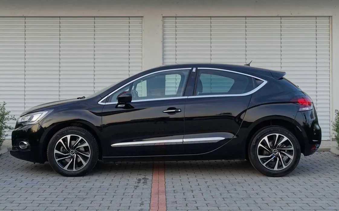 DS Automobiles Ds 4 2018 photo 2