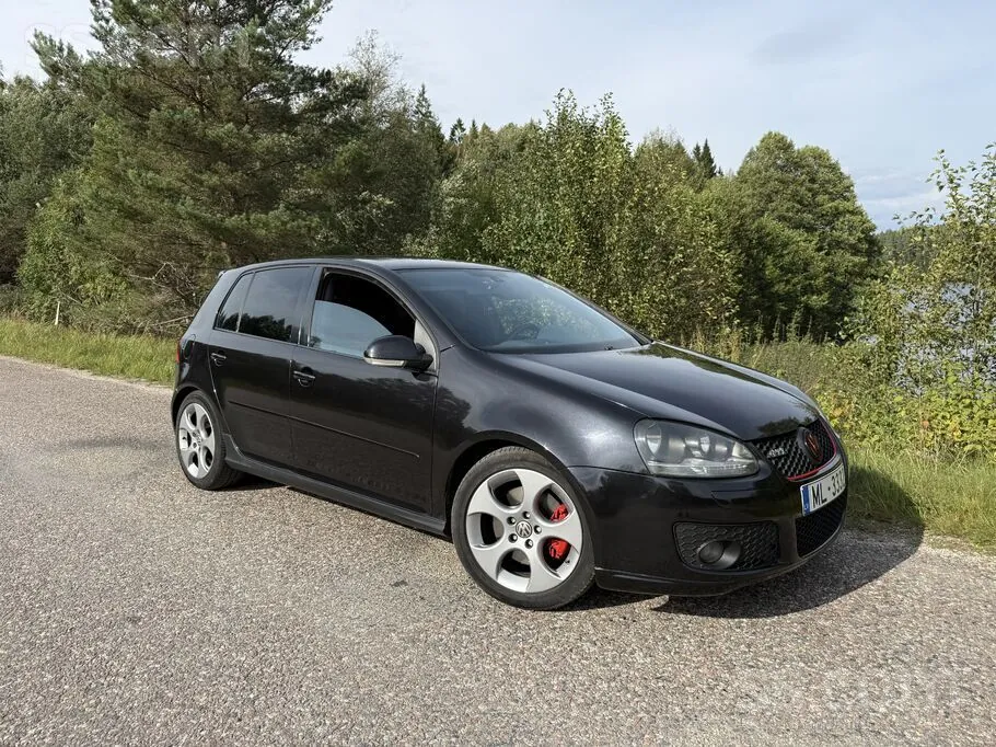 Volkswagen Golf 5 2005 photo 2