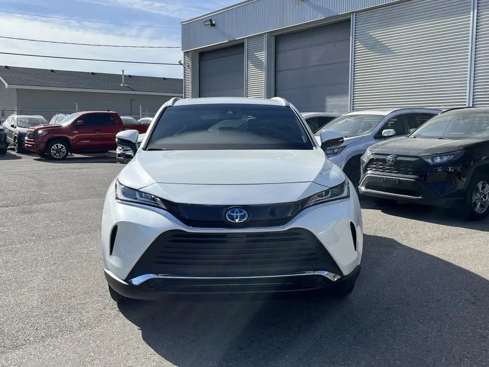 Toyota Venza 2022 photo 2