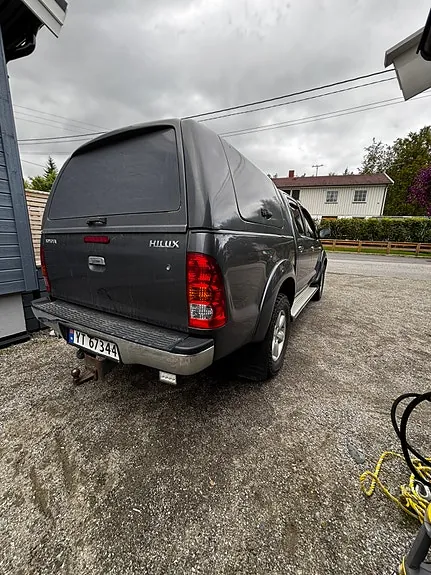 Toyota Hilux 2010 photo 4