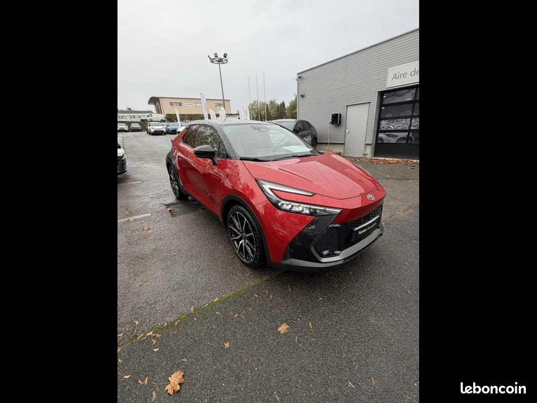 Toyota C-Hr 2025 photo 3