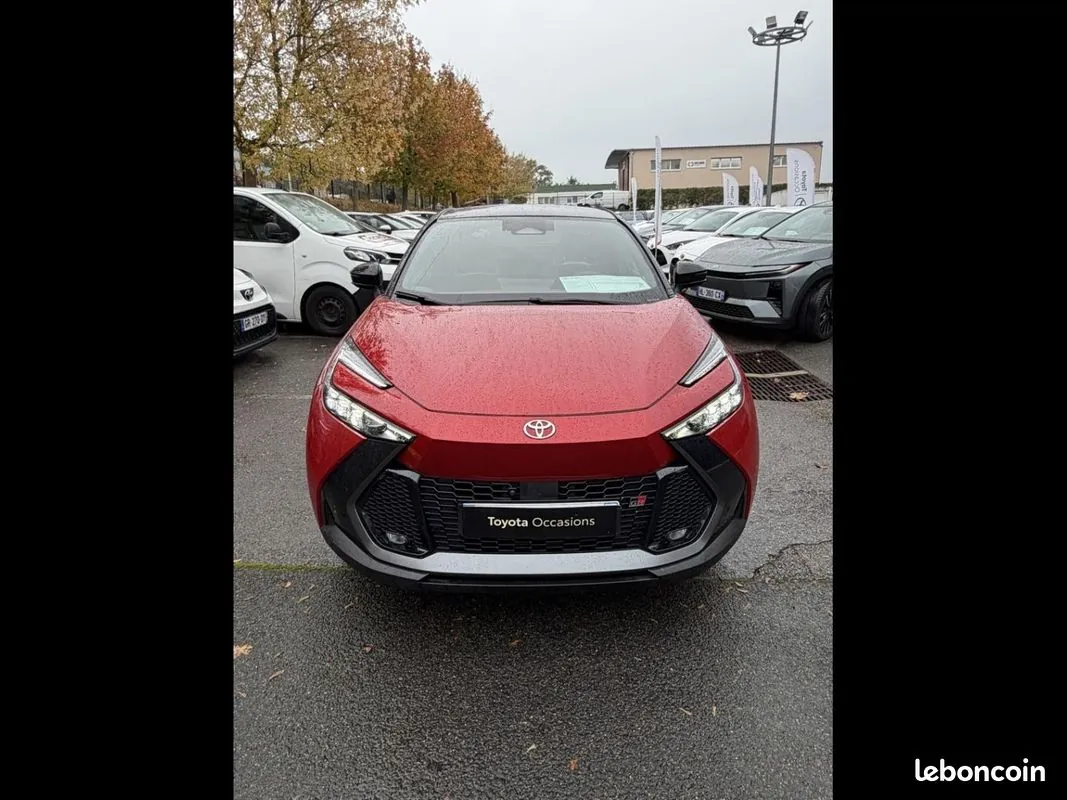 Toyota C-Hr 2025 photo 5
