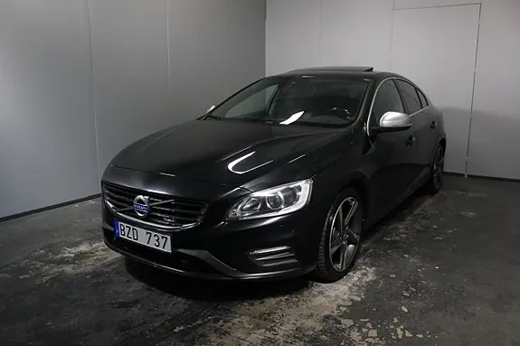Volvo S60 2014 photo 2