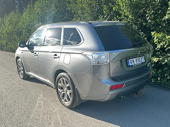 Mitsubishi Outlander 2014 photo 3