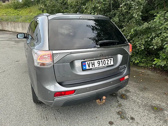Mitsubishi Outlander 2014 photo 4