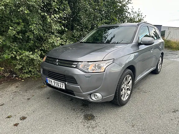 Mitsubishi Outlander 2014 photo 5