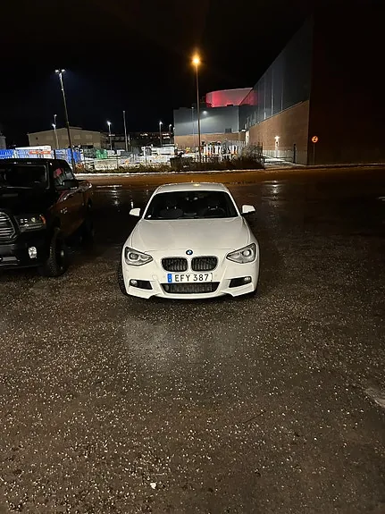 BMW 118D 2014 photo 3