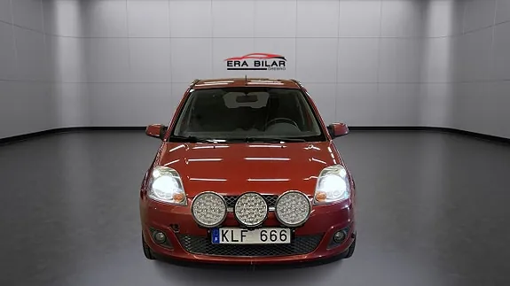 Ford Fiesta 2008 photo 2