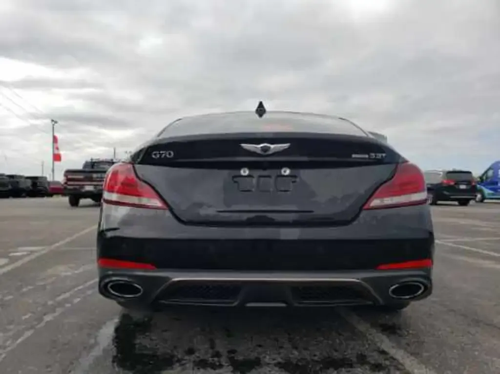 Genesis G70 2019 photo 3