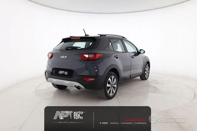 Kia Stonic 2023 photo 5