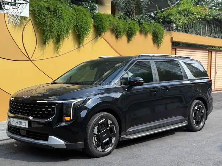 Kia Carnival 2025 photo 2