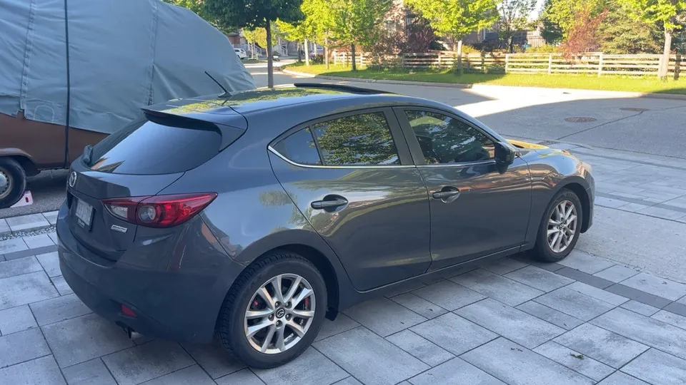 Mazda 3