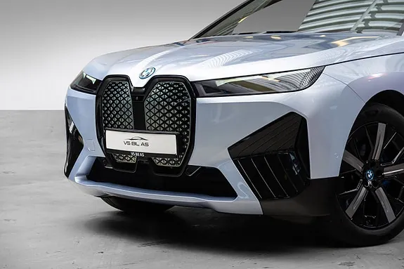 BMW Ix 2023 photo 2