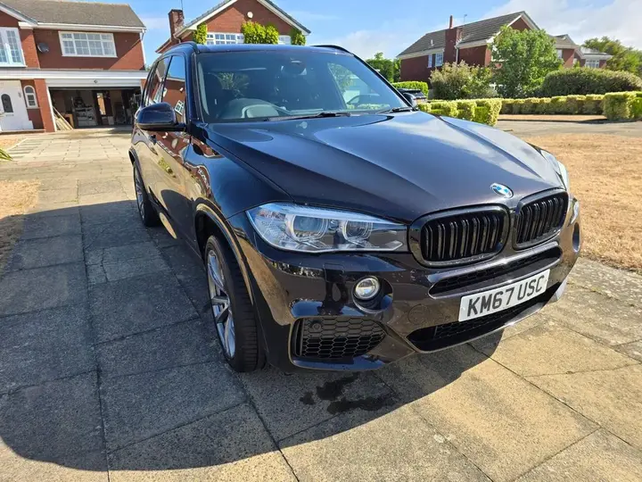 BMW X5 2017 photo 2