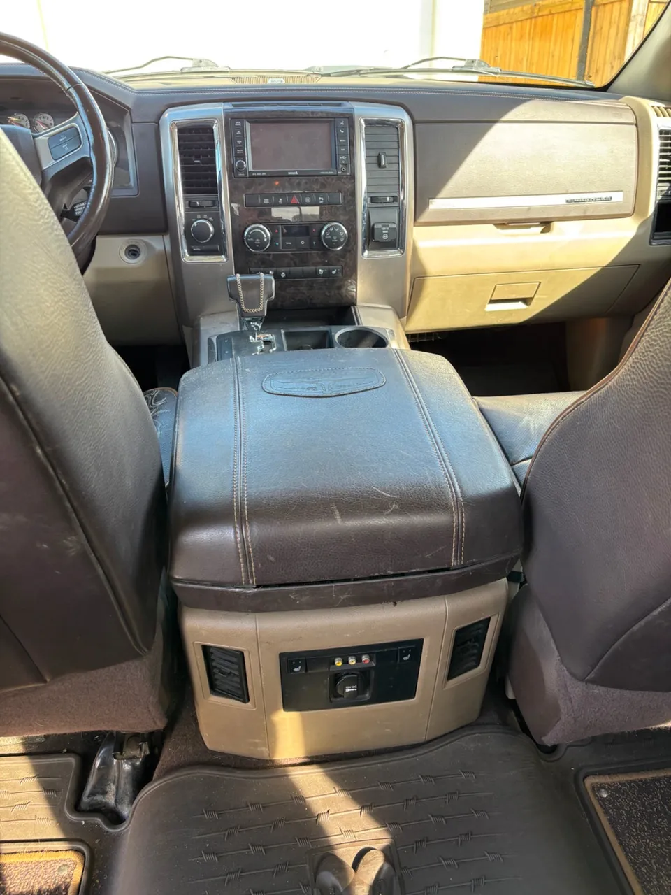 Dodge Ram 1500 2011 photo 5