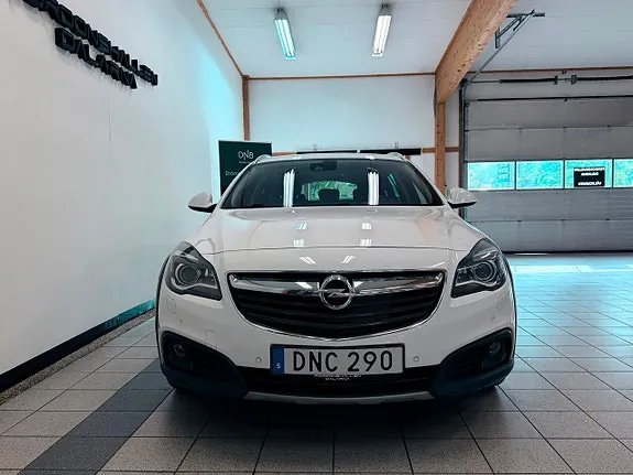 Opel Insignia Country Tourer 2016 photo 2