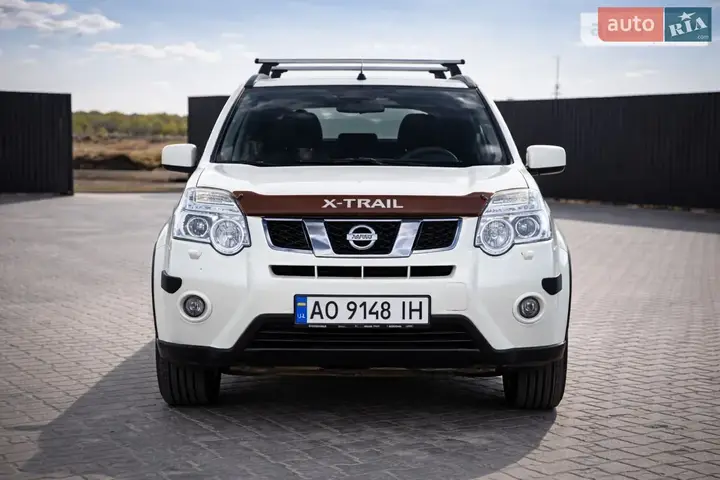 Nissan X-Trail 2013 photo 2