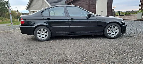 BMW 318I 2002 photo 4
