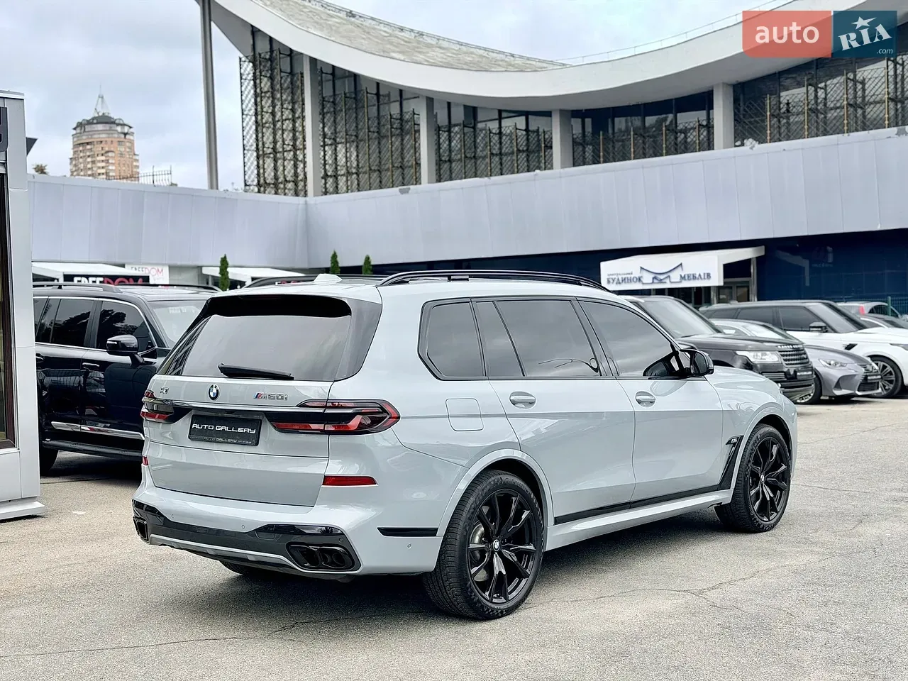 BMW X7 2023 photo 4