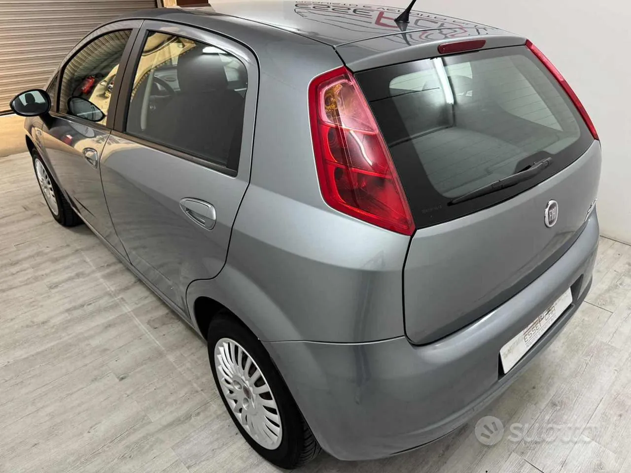 Fiat Grande Punto 2008 photo 2