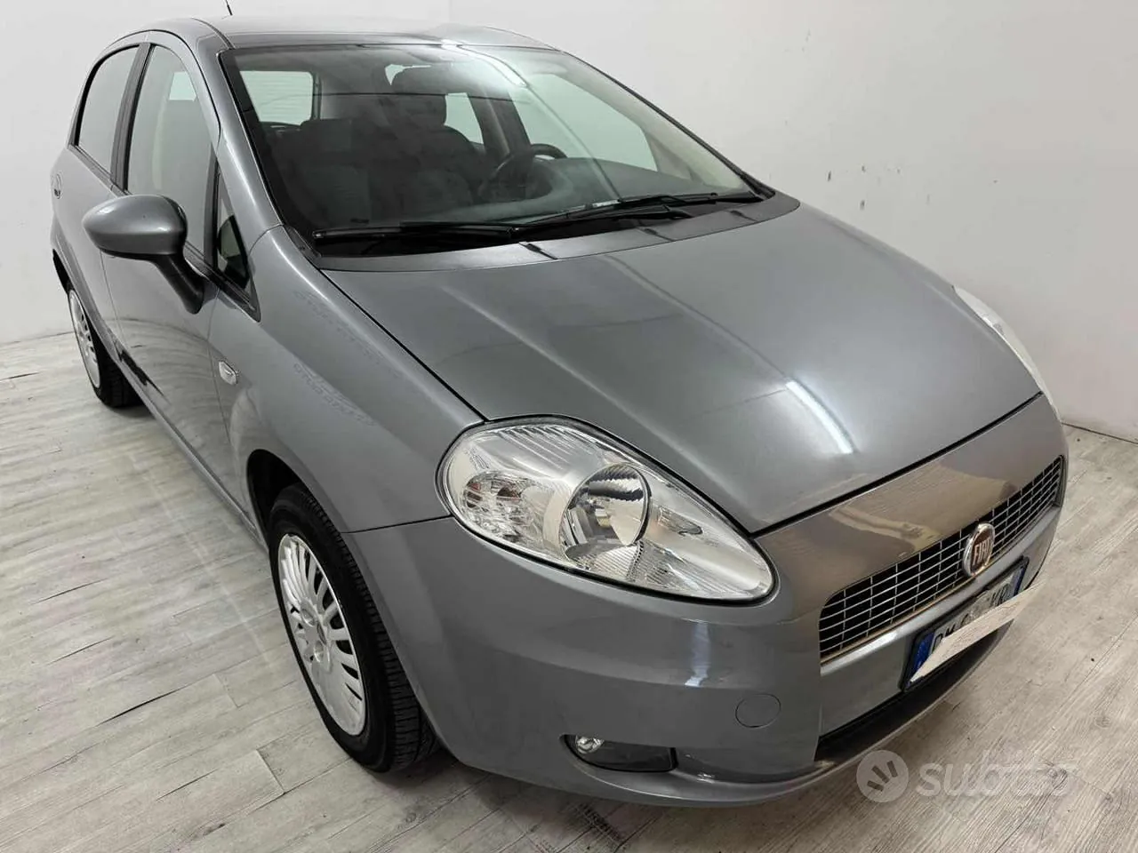 Fiat Grande Punto 2008 photo 3