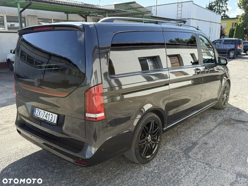 Mercedes-Benz V-Class 2022 photo 3