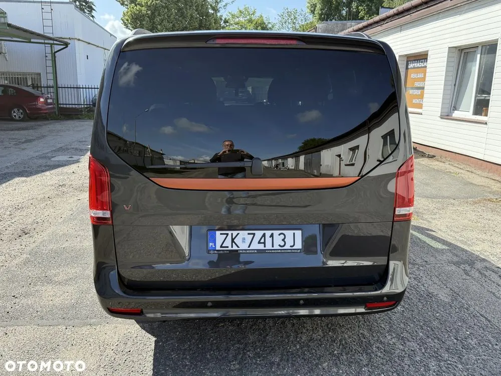Mercedes-Benz V-Class 2022 photo 4