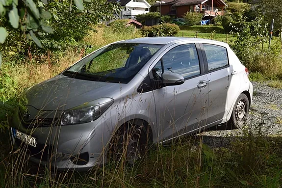 Toyota Yaris 2012 photo 3