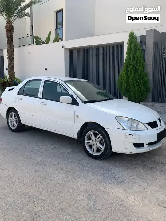 Mitsubishi Lancer 2010 photo 2