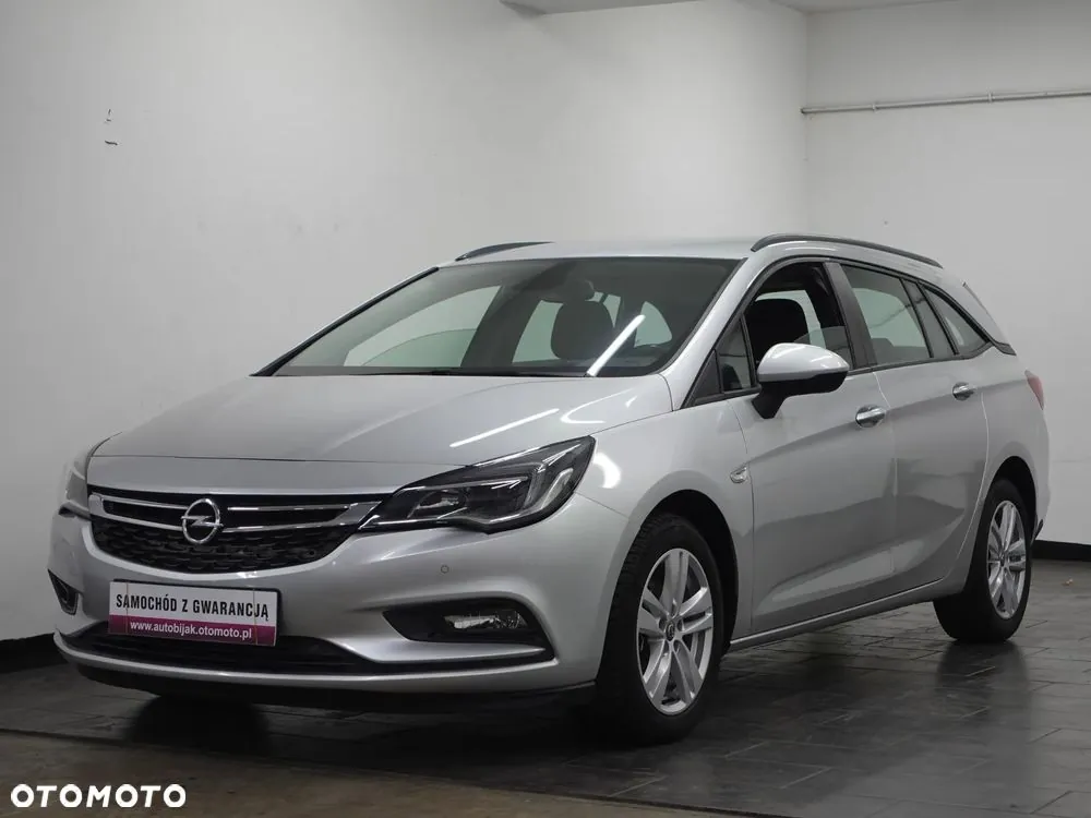 Opel Astra 2019 photo 3