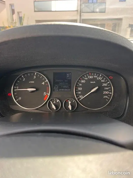 Renault Laguna 2009 photo 3