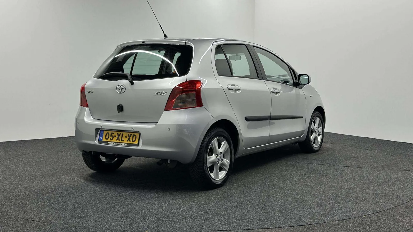 Toyota Yaris 2007 photo 5