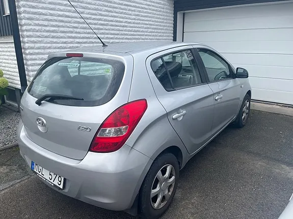 Hyundai I20 2012 photo 3
